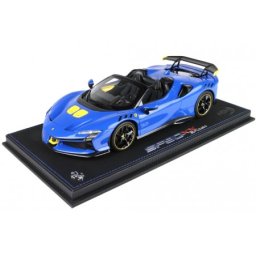 FERRARI SF90 XX Stradale Spider 2024 Blue - Incluye Vitrina - BBR Escala 1:18 (P18238A-V)