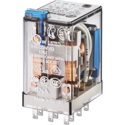 FINDER FIN 55.33 230V3 - Relé con conexiones enchufables, 3 CO, 10 a, 230 V CA