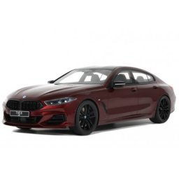 BMW M850i xDrive M Performance 2023 Red - GT Spirit Escala 1:18 (GT493)