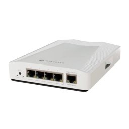 Switch Mikrotik DINRail Pro ARM 1200MHz 4x10G Ethernet/1xGigabit RJ-45 PoE Blanco