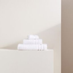 Basics El Corte Inglés Toalla de baño algodón 450 gr/m2 Zafiro . Blanco Baño