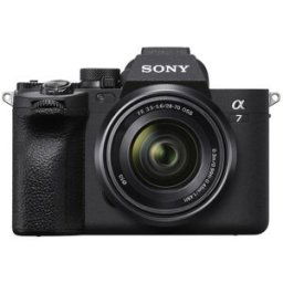 Sony Alpha 7 IV. Cámara full-frame con objetivo 28-70 mm f/3.5-5.6 OSS. (ILCE-7M4K). Negro