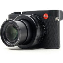 Leica D-Lux 8 (Condition: Like New)