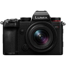 Panasonic Cámara Evil DC-S5D + Objetivo S-R1840. Negro