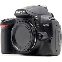 Nikon D3000 (Condition: Good)