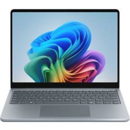 Microsoft Surface Laptop 13' Copilot+PC, Snapdragon X Plus X1P-42-100, 16GB, 512GB, W11. Violeta 512 GB + 16 GB RAM