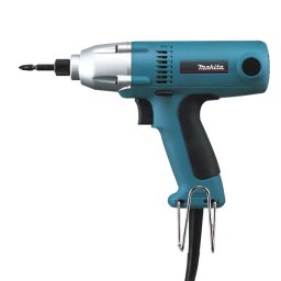 Atornillador de impacto Makita 6952
