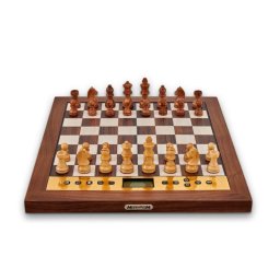 Juego de ajedrez Millennium The King Performance tablero madera LED magnético