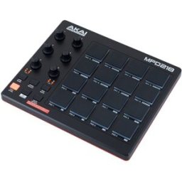 Akai MPD 218