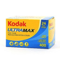 Película 35mm Kodak UltraMax 400 24 exposiciones alta sensibilidad color