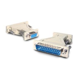 Adaptador de cable serie StarTech.com AT925FM DB9F a DB25M Beige compacto