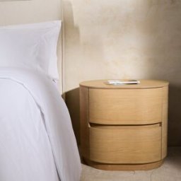 El Corte Inglés - Room Mesita de noche con 2 cajones de madera de roble Owen. Roble