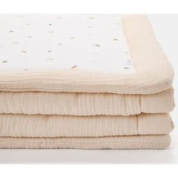 Cotton Juice Baby Home Edredón relleno colección Sésamo 80*110 cm estampado juguetitos. (120 X 100 X 2 cm) Natural niño