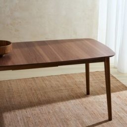 El Corte Inglés Mesa de comedor extensible en madera de nogal Dumas. Nogal