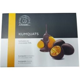 Club del Gourmet Kumquat natural confitado bañados en chocolate negro al 70% .