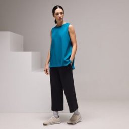 Boomerang Pantalón capri de modal Sportcasual de mujer . Negro