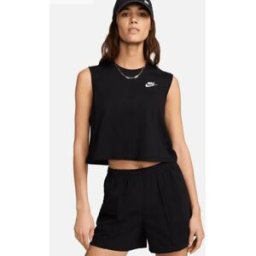 CAMISETA NIKE SPORTSWEAR CLUB MUJER