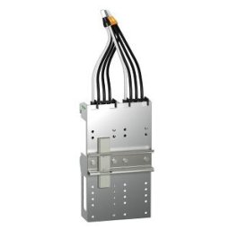Placa de montaje AK5 - 3P - 50 A ref. AK5PA532 Schneider Electric [PLAZO 3-6 SEMANAS]