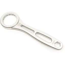 Llave de pedal HBM