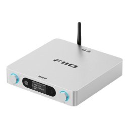 Receptor Bluetooth FiiO BR15 R2R 2,2 Vrms Bluetooth 5.4 RCA XLR DAC R2R Hi-Res EQ LCD