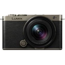 Panasonic Lumix DC-S9 + S 18-40 mm f/4,5-6,3 Titanio