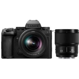 Panasonic Lumix DC-S5IIx + S 20-60 mm f/3,5-5,6 + S 85 mm f/1,8