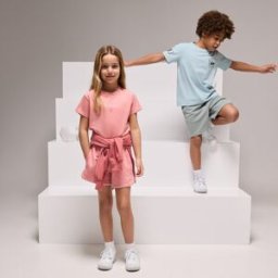 Boomerang Pantalon corto Sportcasual de niña . (12 años) Naranja