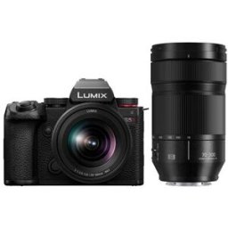 Panasonic Lumix DC-S5II + S 20-60mm f/3.5-5.6 + S 70-300mm