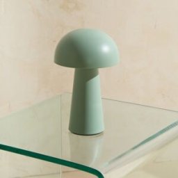 El Corte Inglés Lámpara de mesa exterior portátil Amaya verde . Verde