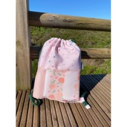 Mochila saco de playa antiarena BtBox Modelo Lunares rosa