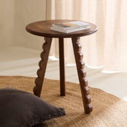 El Corte Inglés Mesa auxiliar pequeña de madera de mango Mila. Natural