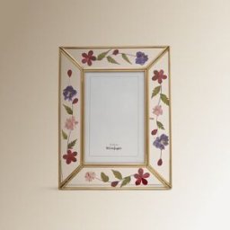 El Corte Inglés Marco de fotos decorado con flores naturales . Multicolor