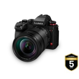 C/F Panasonic Lumix DC-S1R II + Lumix S 24-105mm F4