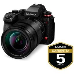 C/F Panasonic Lumix S1Mark II + 24-105mm F4 Macro OIS