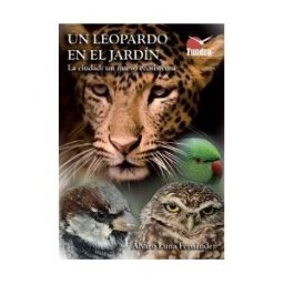 TUNDRA Un Leopardo En El Jardin