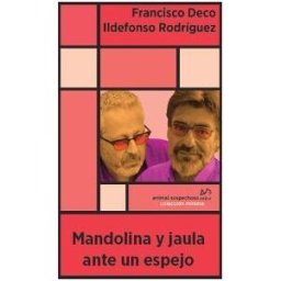 Animal Sospechoso Mandolina Y Jaula Ante Un Espejo