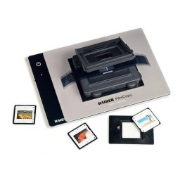 Set de digitalización KAISER FilmCopy Vario Kit 2458 con mesa de luz LED y soportes para diapositivas y película