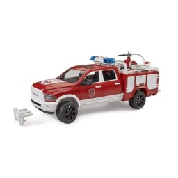 Camión de bomberos BRUDER RAM 2500 con luz y sonido 1:16