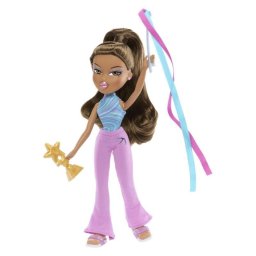 Muñeca Bratz Play Sportz Yasmin Gimnasia Articulada Con Accesorio De Cinta