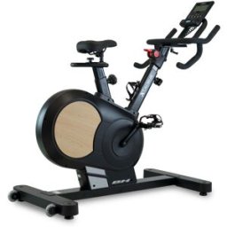 Bicicleta indoor BH Fitness Xcalibur Magnetic: Smart Bike diseñada para disfrutar de clases o rutas con simuladores como Zwift o Kinomap