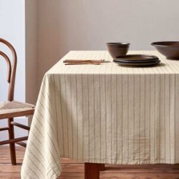 Sensei Maison Mantel de algodón y lino con finas rayas cadena 170x250