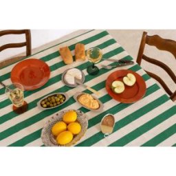 RNT by Really Nice Things Mantel verde y blanco a rayas 250x140