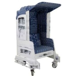 Wanderlust deco Sillón tuk tuk de metal blanco y tapizado azul 90x90x160
