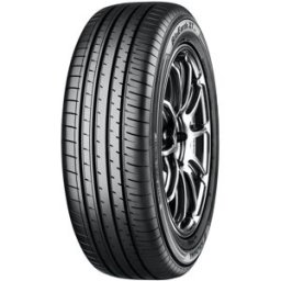 Neumático Yokohama Bluearth-xt Ae61 235/65 R18 106 V