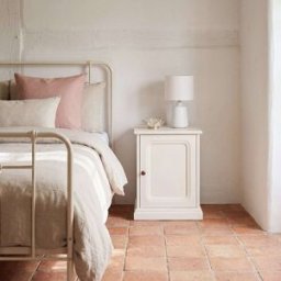 Maisons du Monde Mesita de noche de pared con 1 puerta color crudo