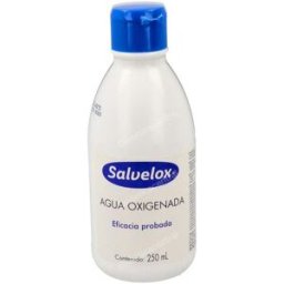 Salvelox salvelox agua oxigenada 3% 250 ml