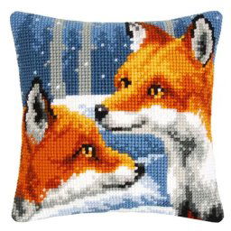 Devant de coussin point de croix "" 2 renards en hiver