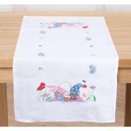 Chemin de table à broder ""nains de jardin