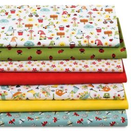 Lot patchwork ""nains de jardin"", blanc/multicolore