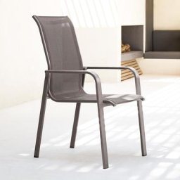 Fauteuil de jardin dossier haut empilable Essio Wengé Tonka
